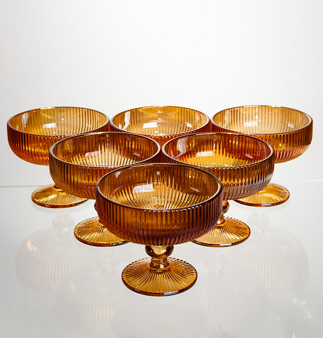 Набір креманок на ніжці 6 штук 340 мл скляні Бурштиновий Yiwu HP-19-212 Коломыя - изображение 1