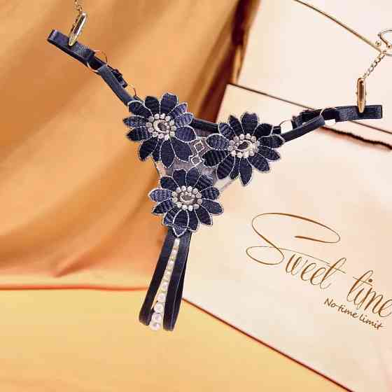 Трусики с жемчугом и вырезом Ромашки универсальный синий Киев