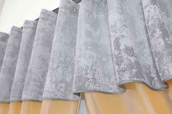 Кухонные шторы VR-Textil № 073к с ламбрекеном и подхватами персиковый с серым 270х170 см (52-0203) Киев