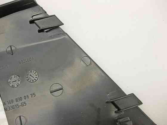 China  A1698300175 Нова накладка під лобовим склом ліва A-Class W169 Китай Одеса