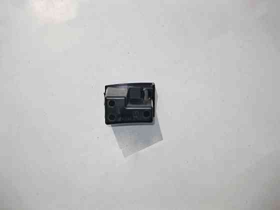 Mercedes-Benz  A2138100700 Вставка задньої попільнички в підлокітнику E-Class W213 Одесса