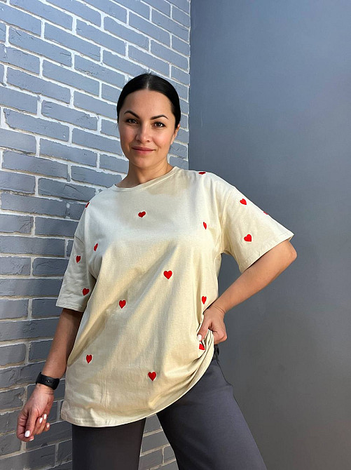 Футболка женская A-N 2632 вышивка сердца оверсайз удлиненная one size, бежевый, one size Киев - изображение 10