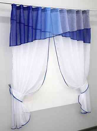 Кухонные шторы VR-Textil № 091к с ламбрекеном и подвязками белый с синим 260х170 см (59-547) Киев