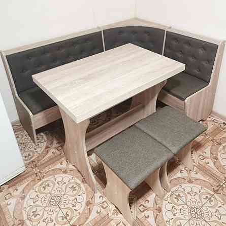 Мягкий кухонный уголок Семейный Дуб самоа 114 см х 154 см (Уголок+стол+2 табурета) Львов