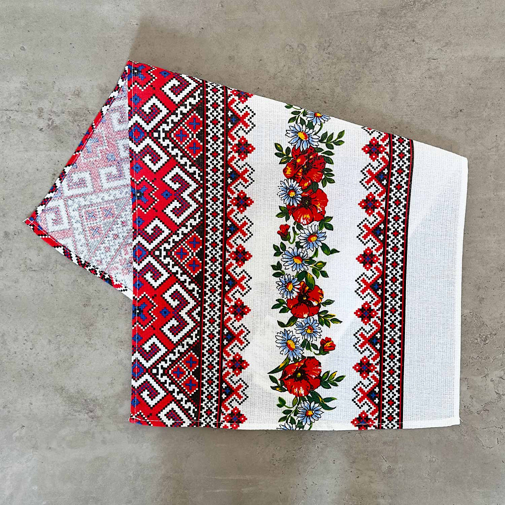 Рушник вафельний з принтом вишивки та червоними квітами GM Textile 35х61см 180г/м2 (Різнокольоровий) Суми - фото 1