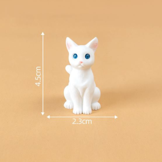 Фигурка Котенок 4.5 х 2.3 см из серии 