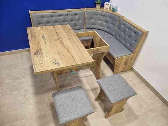 Уголок кухонный со столом и 2 табурета Семейный 114х154 см  Дуб Дуб Флагшток Львов