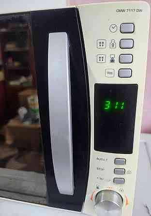 Мікрохвильова Нова з Німеччини 800ват. Київ