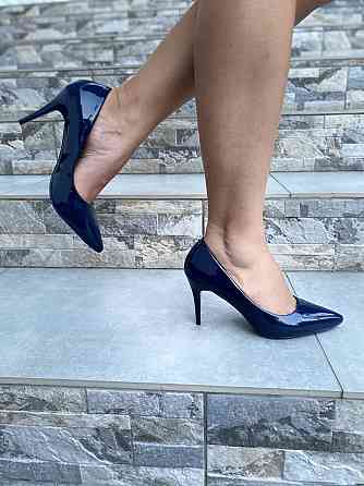 Comer Туфлі жіночі COMER темно-сині еко-лак каблук 8.5 см ( ) 37р.38р.40р. Коломия