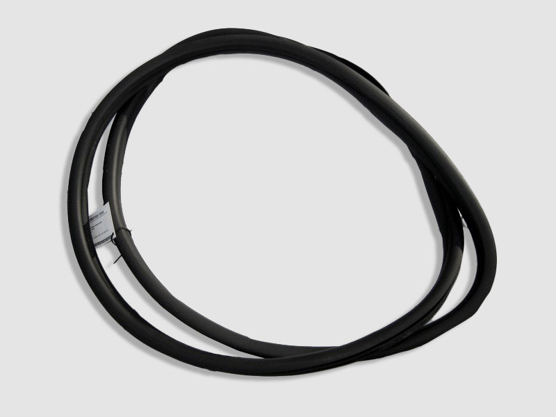 Mercedes-Benz  A2056970051 9G44 Ущільнювач прорізу передніх дверей чорний C-Class W205 Одеса - фото 1