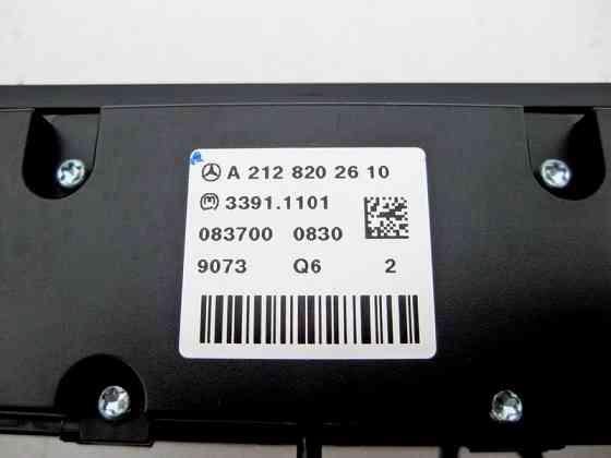 Mercedes-Benz  A2128202610 Блок кнопок підігріву передніх сидінь, відключення парктроників E-Class W212 Одеса