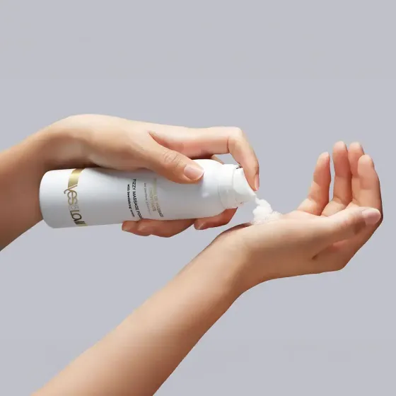 Масажна піна YESforLOV FIZZY MASSAGE FOAM with bewitching scent 150 мл Львів