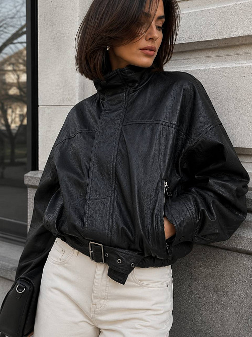 Куртка женская Lady Yep 30505 из экокожи оверсайз бомбер со скрытым ремнем черная, черный, L Киев - изображение 1