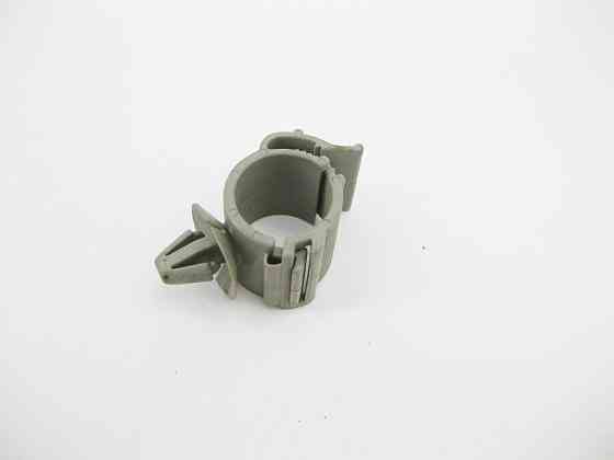 Mercedes-Benz  A0009956377 Утримувач проводки блоку керування двигуном M272 V6 2.5 3.0 3.5л M273 V8 4.6 5.5л Одесса