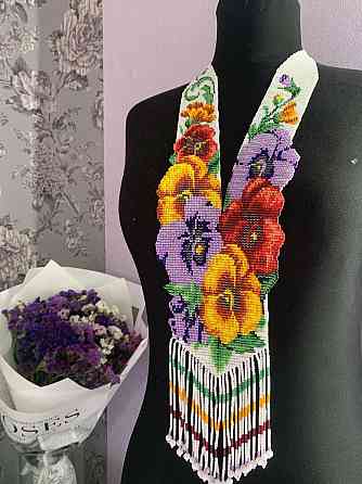 Гердан «Братчики на білому» з бісеру Коломия