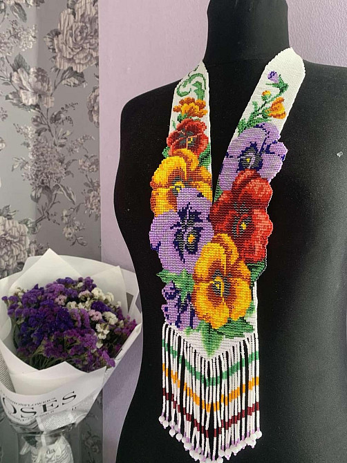 Гердан «Братчики на білому» з бісеру Коломия - фото 1