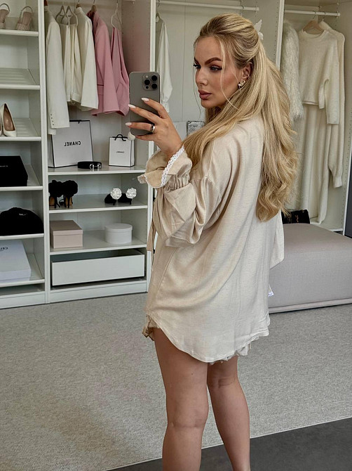 Жіночий літній костюм-двійка: сорочка та шорти з рюшами льон Беж Одеса - фото 3