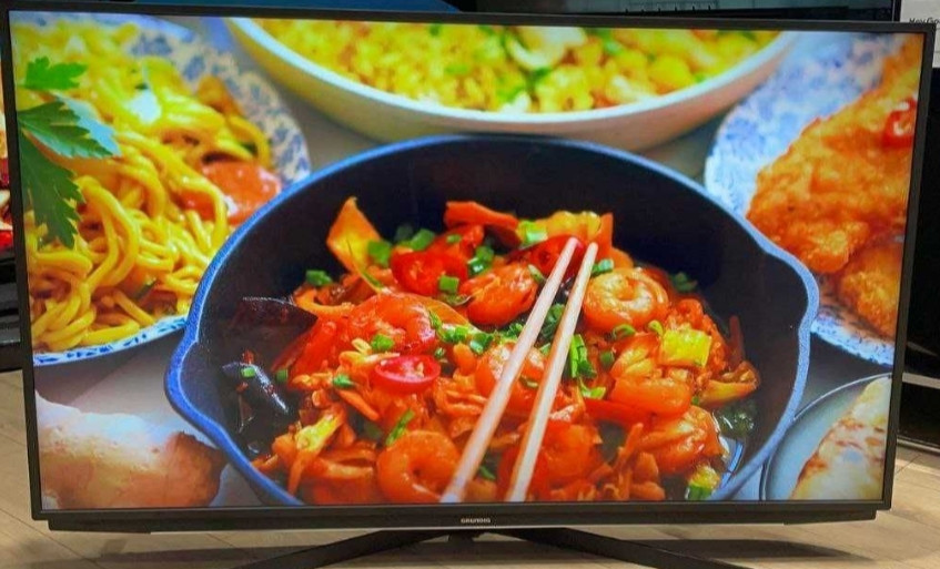 Телевизор: 55