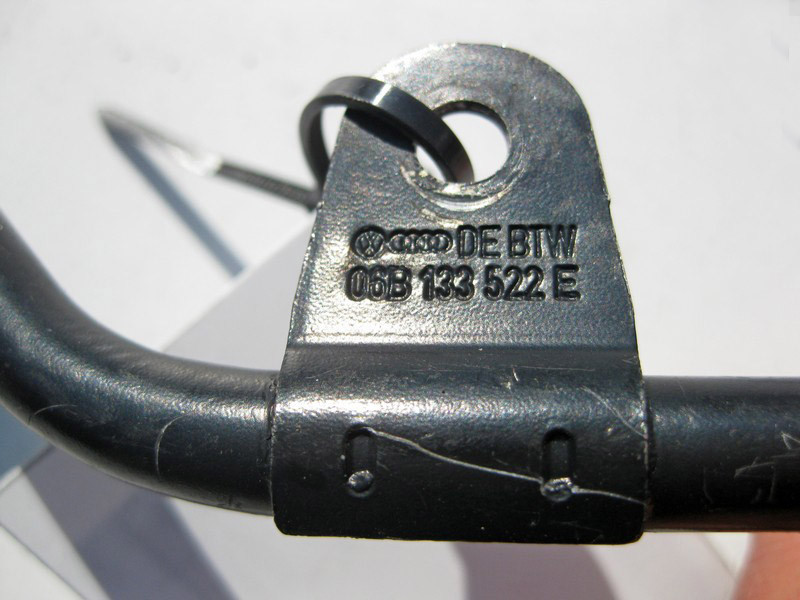 VAG  06B133522E Металева трубка картерних газів VW Passat B5 Audi A4 Seat Exeo Skoda Superb Одесса - изображение 3