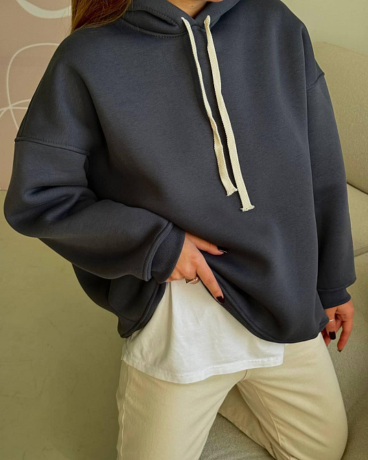 Женская стильная оверсайх худи турецкая трехнить на флисе ПЕНЬЕ Графит Одесса - изображение 4