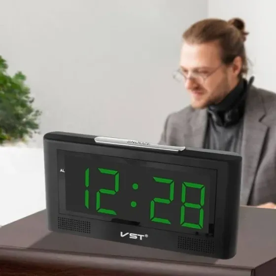 Годинник Електронний VST-732Y зелений 7005 Київ