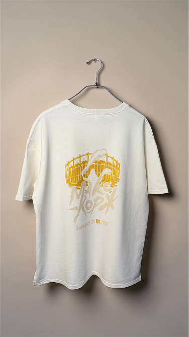 Концертная оверсайз футболка Макс Корж Düsseldorf 26.06.2026 Черновцы - изображение 1