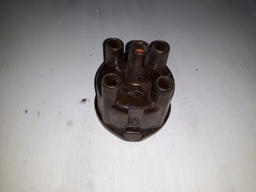 Кришка розподілювача запалювання МОСКВІЧ. 35-3706500 Харків - фото 1