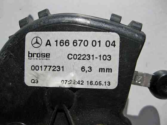 Mercedes-Benz  A1666700104 Висувний привід задньої правої кватирки GL X166 Одесса