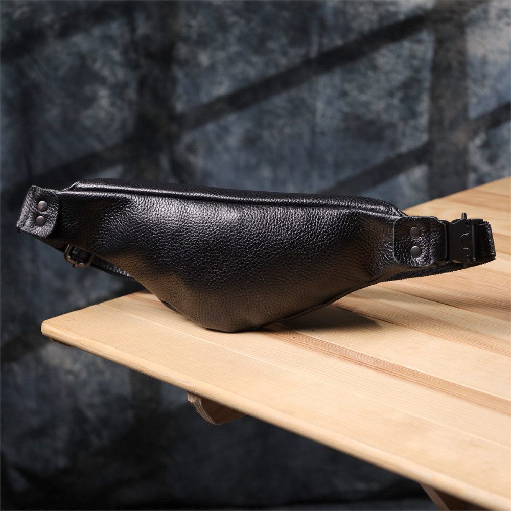 Удобная сумка бананка для мужчин из зернистой натуральной кожи Shvigel 23136 Черный Киев - изображение 9