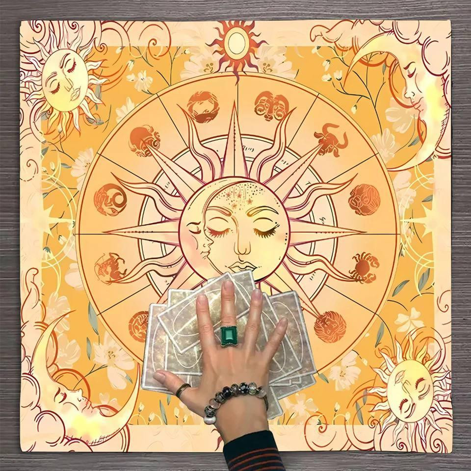 Алтарная скатерть для карт Таро и Рун. Скатерть для гадания 50*50 см. Желтая Киев - изображение 1