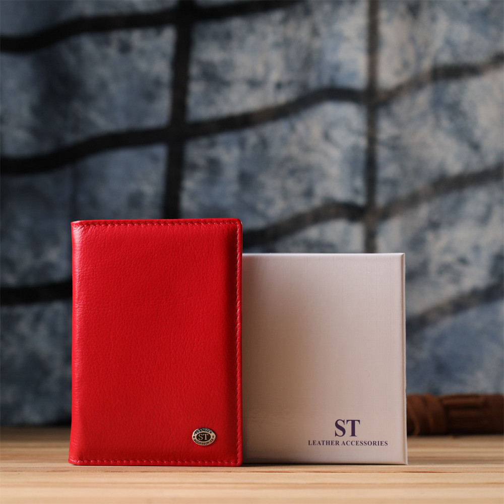 Яркая обложка на паспорт универсального формата из натуральной кожи ST Leather 23080 Красный Киев - изображение 1