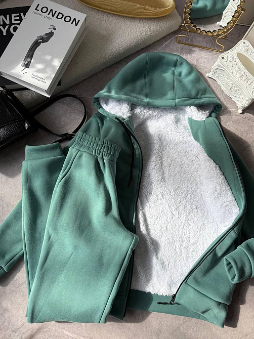 Жіночий теплий повсякденний костюм: худі + штани, тринитка на флісі + хутро Оливка, 46/48 Одеса - фото 5