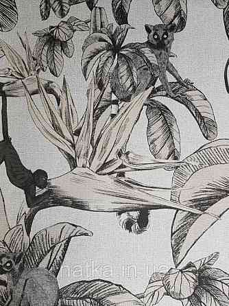 Шпалери вінілові на флізелін гарячого тиснення Marburg Natural vibes метрові листя лемури мавпи на білому Київ