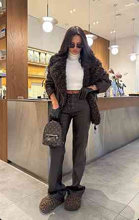 Жіночі шкіряні штани на шнурівці Одеса