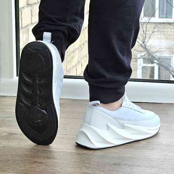 Кросівки Adidas $harks Жіночі Адідас Білі Акули (розміри: 36,37,39) Дніпро