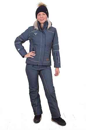 Женский горнолыжный костюм  