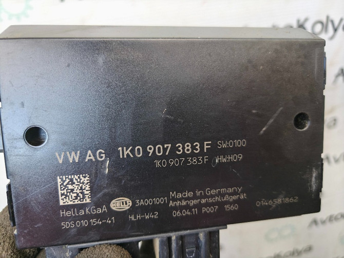 Блок фаркопа VW Golf V 2003-2008 (1K0907383F) Ковель - фото 3