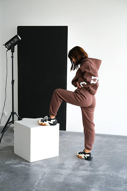 Женский стильный повседневный костюм Chicago с двойным капюшоном Мокко, 48/50 Одесса - изображение 2