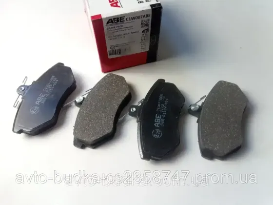 Гальмівні колодки передні на Volkswagen Passat B2 1981-1988 Abe C1W007ABE Новый Роздол