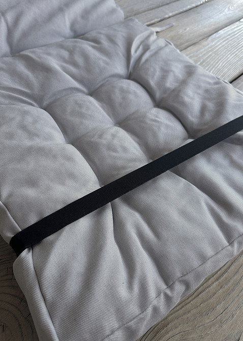 Подушка для стільців (50x120х8 см) подвійна Decorator Sawana колір світло-сірий 84-139 Київ - фото 5