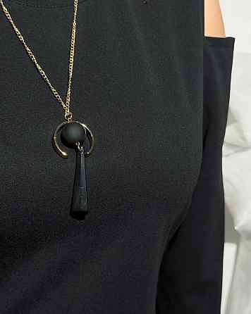 Жіноче вечірнє стильне плаття з відкритими плечима, крепдайвінг+ євросітка з 3D кружечками 56/58 Одеса