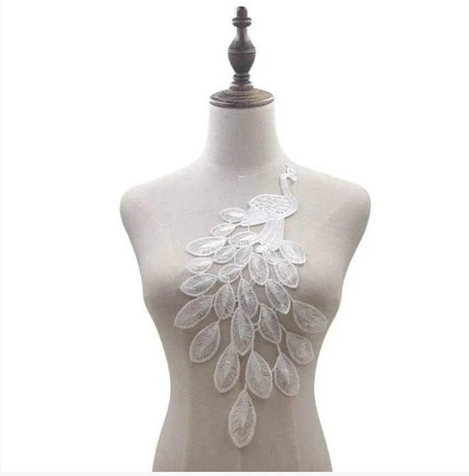 Аппликация пришивная для одежды белая Павлин Киев - изображение 1