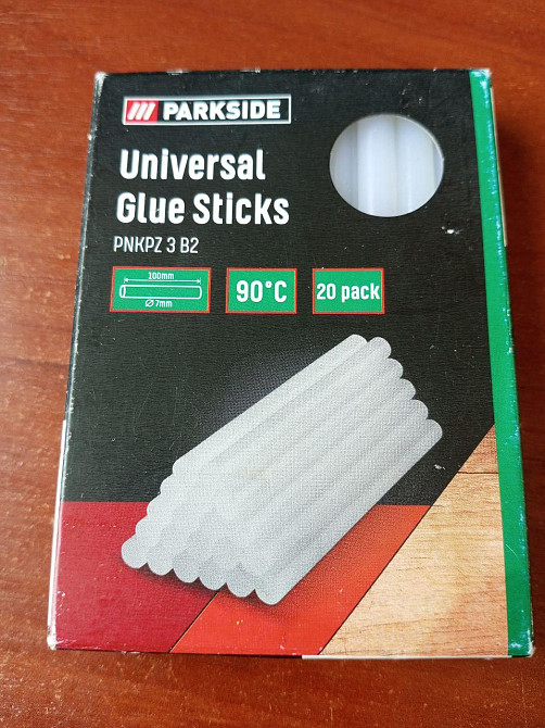 Універсальні клейові картриджи, стрижні 100×7 мм. 20 шт. Parkside PNKPZ 3 B2 Полтава - фото 1