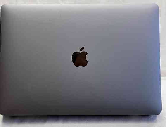 MacBook Air 13 (A2337) -MGN63- 16/256Gb, 2020 ,Chip M1. Київ