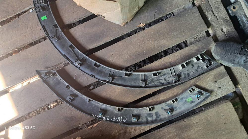 Накладки заднего крыла на Kia Sportage 2016–2021 годов. Киев - изображение 2