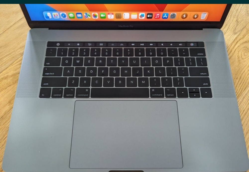 Ноутбук MacBook Pro 2017 , 15" , i7, 16/512Gb. 1 цикл! Київ - фото 5