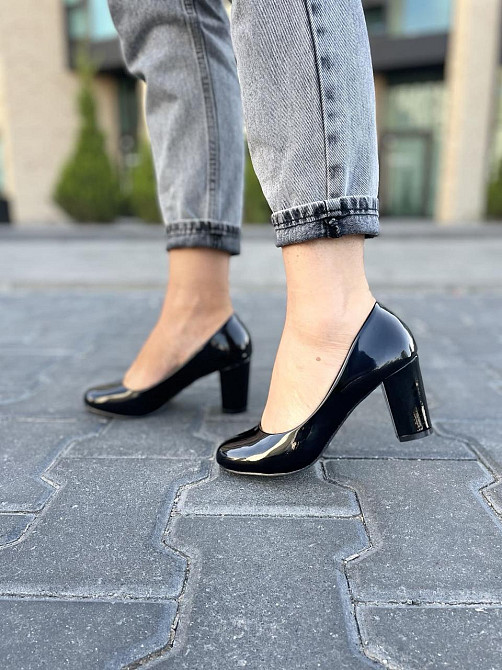 Туфлі жіночі YES MILE чорні еко-лак каблук 6см ( -1) Коломыя - изображение 6
