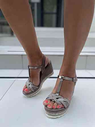 SMALL SWAN Босоніжки жіночі SMALL SWAN капучіно (літо, еко-замша) (942) 36р.37р.40р. Коломыя