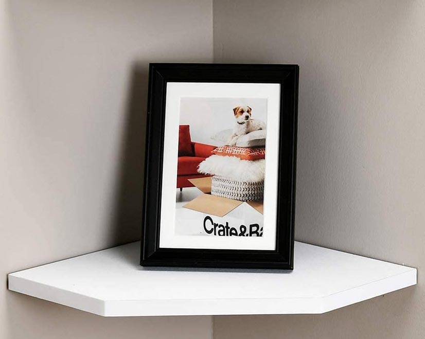 Угловая настенная полка 