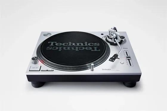 Програвач Technics SL-1200MK7 srebrny Київ